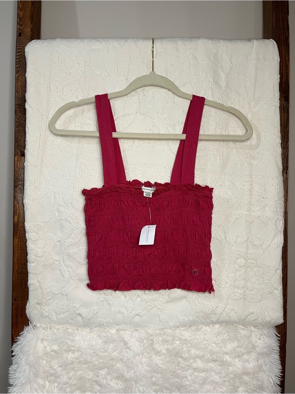 NWT American Eagle Smocked Ruffle Crop Tank Top - Pink - XS